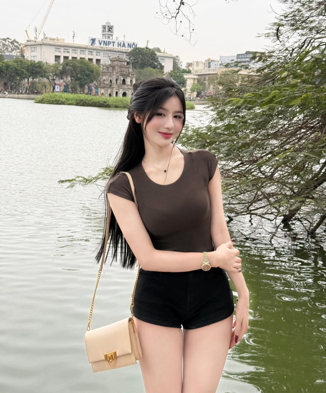 视频标题2